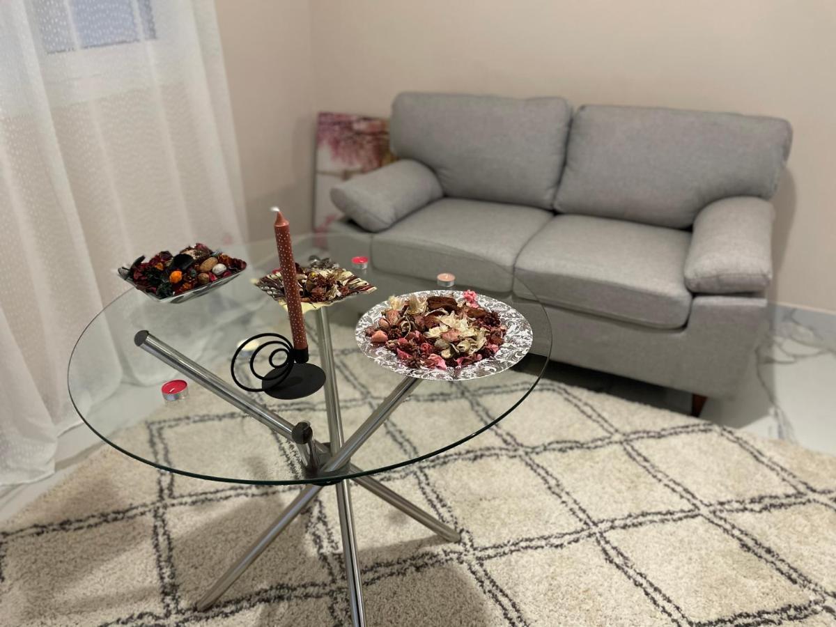 Home Nadia Corinth エクステリア 写真
