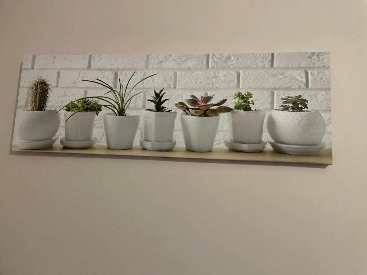 Home Nadia Corinth エクステリア 写真