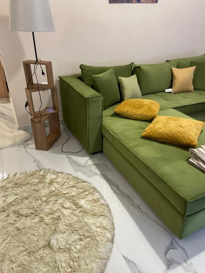 Home Nadia Corinth エクステリア 写真